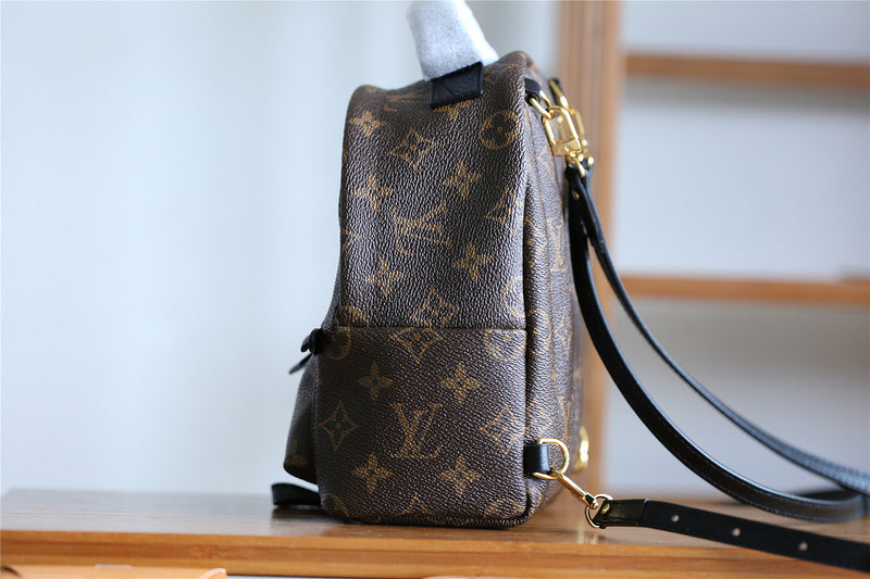 Luxury - Louis Vuitton Bags - 031