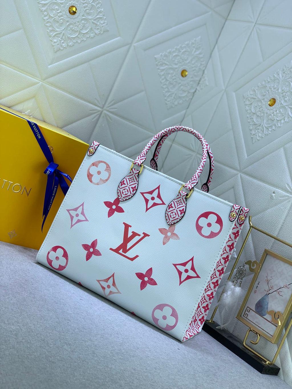 Luxury Bags Louis Vuitton  817