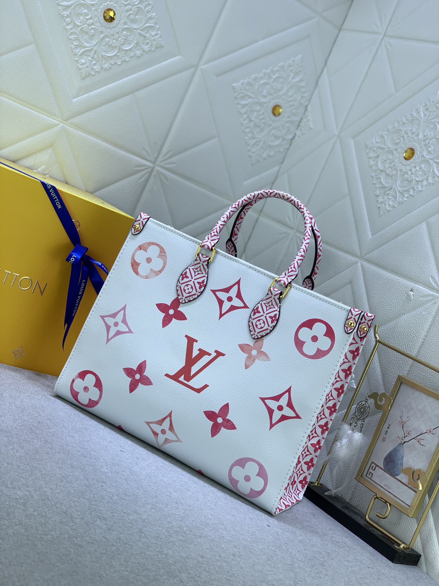 Luxury Bags Louis Vuitton  817