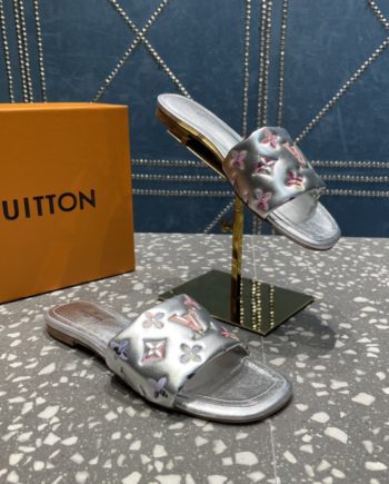 louis vuitton Women's Revival Flat Mule Sliver For Women 1AAOVA