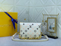 Luxury Bags Louis Vuitton  881