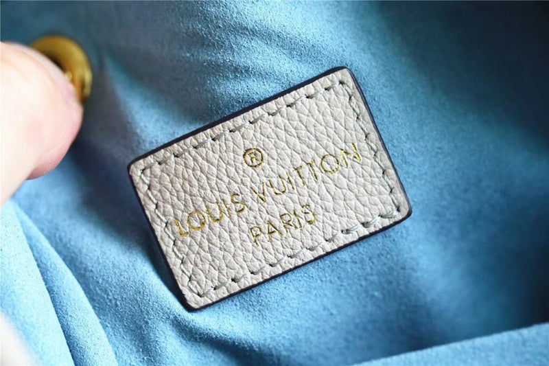 Luxury - Louis Vuitton Bags - 011