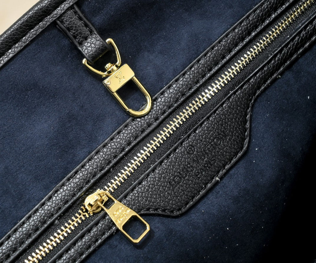 Luxury Bags Louis Vuitton  807