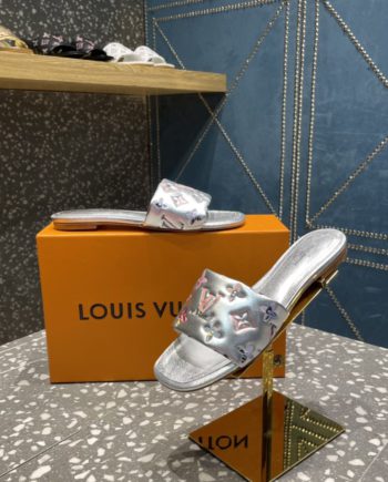 louis vuitton Women's Revival Flat Mule Sliver For Women 1AAOVA