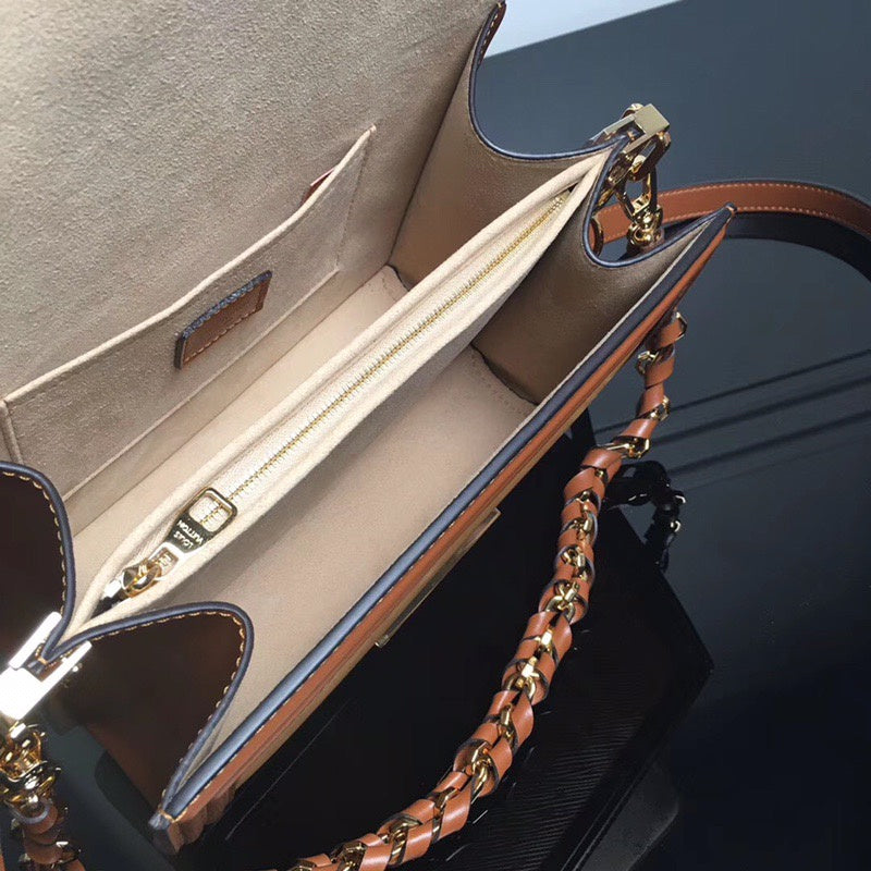 Louis Vuitton Luxury Bags 1858