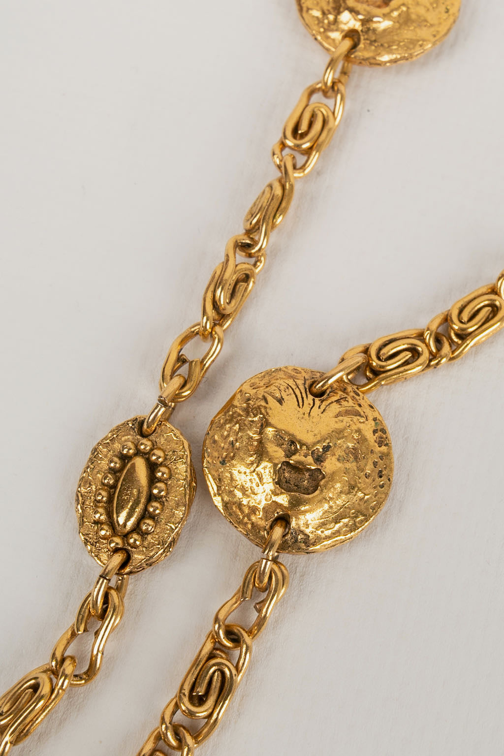 Sautoir/Collier dor�� Chanel