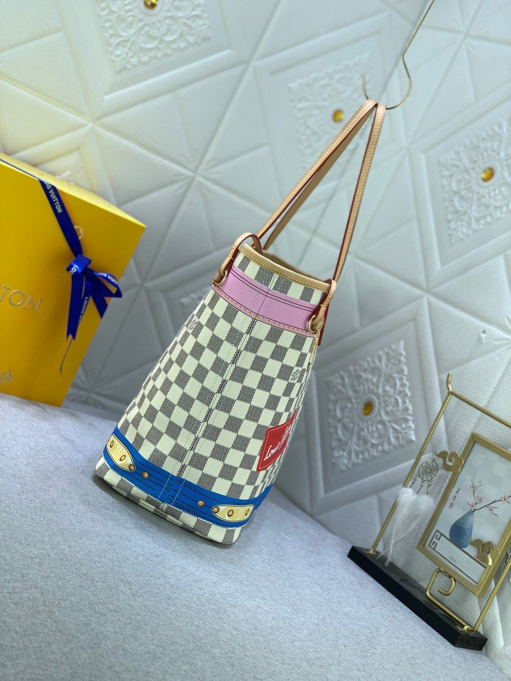 Luxury Bags Louis Vuitton  810