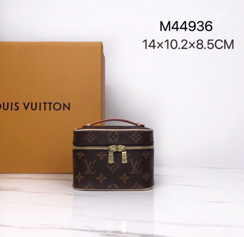 Louis Vuitton Luxury Bags 2629