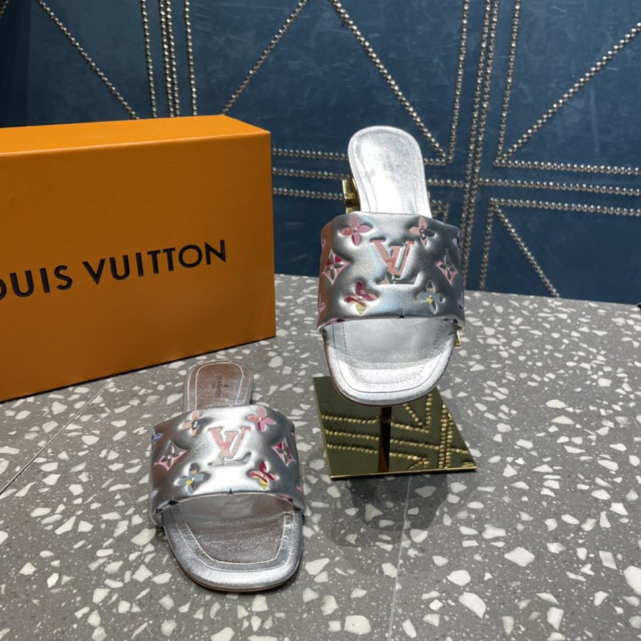 louis vuitton Women's Revival Flat Mule Sliver For Women 1AAOVA