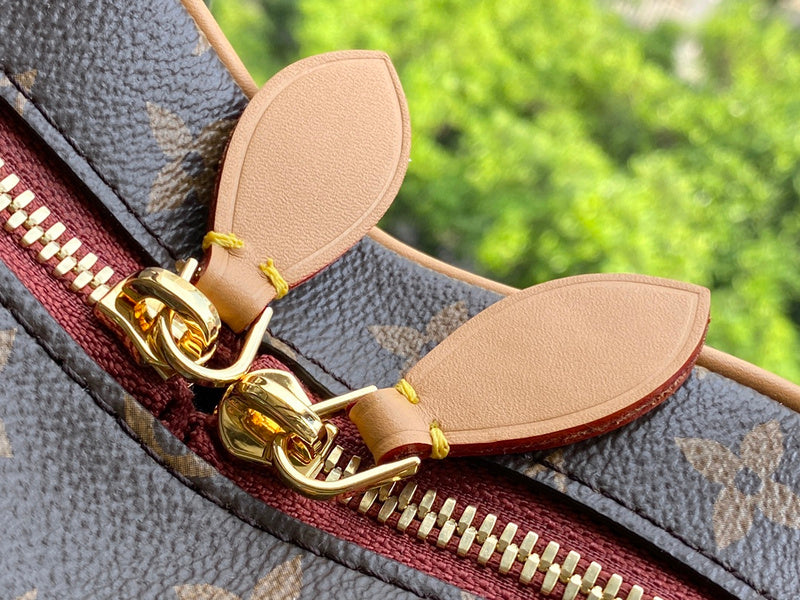 Louis Vuitton Luxury Bags 2596