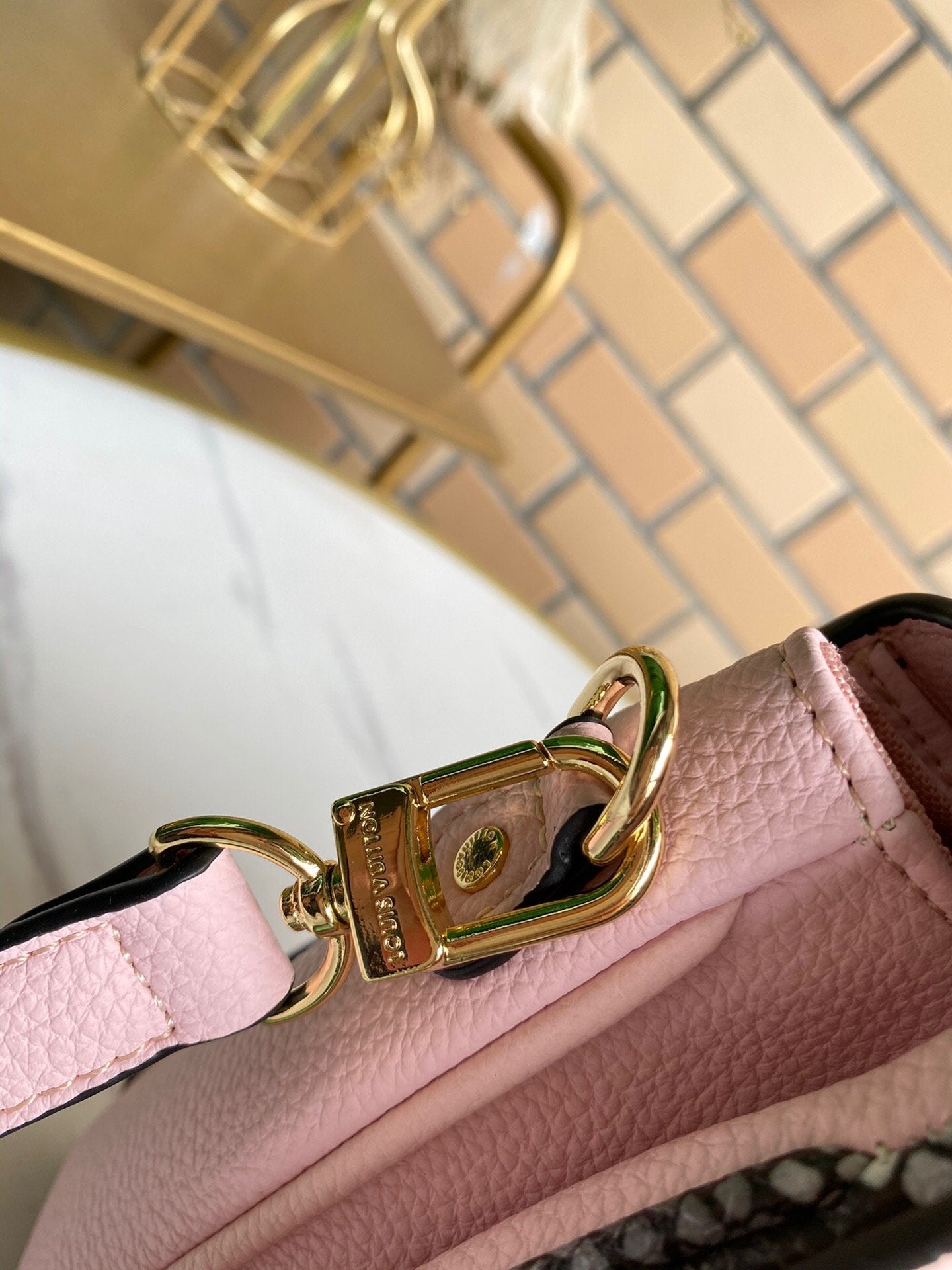 Designer Handbags louis vuitton 126