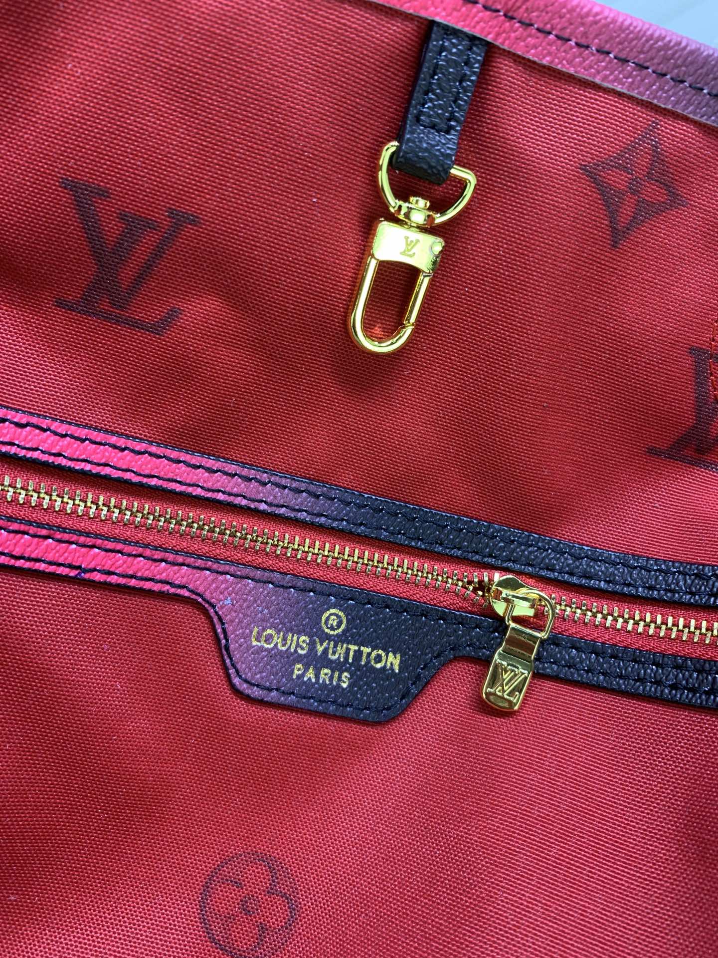 New Bag Louis Vuitton  649