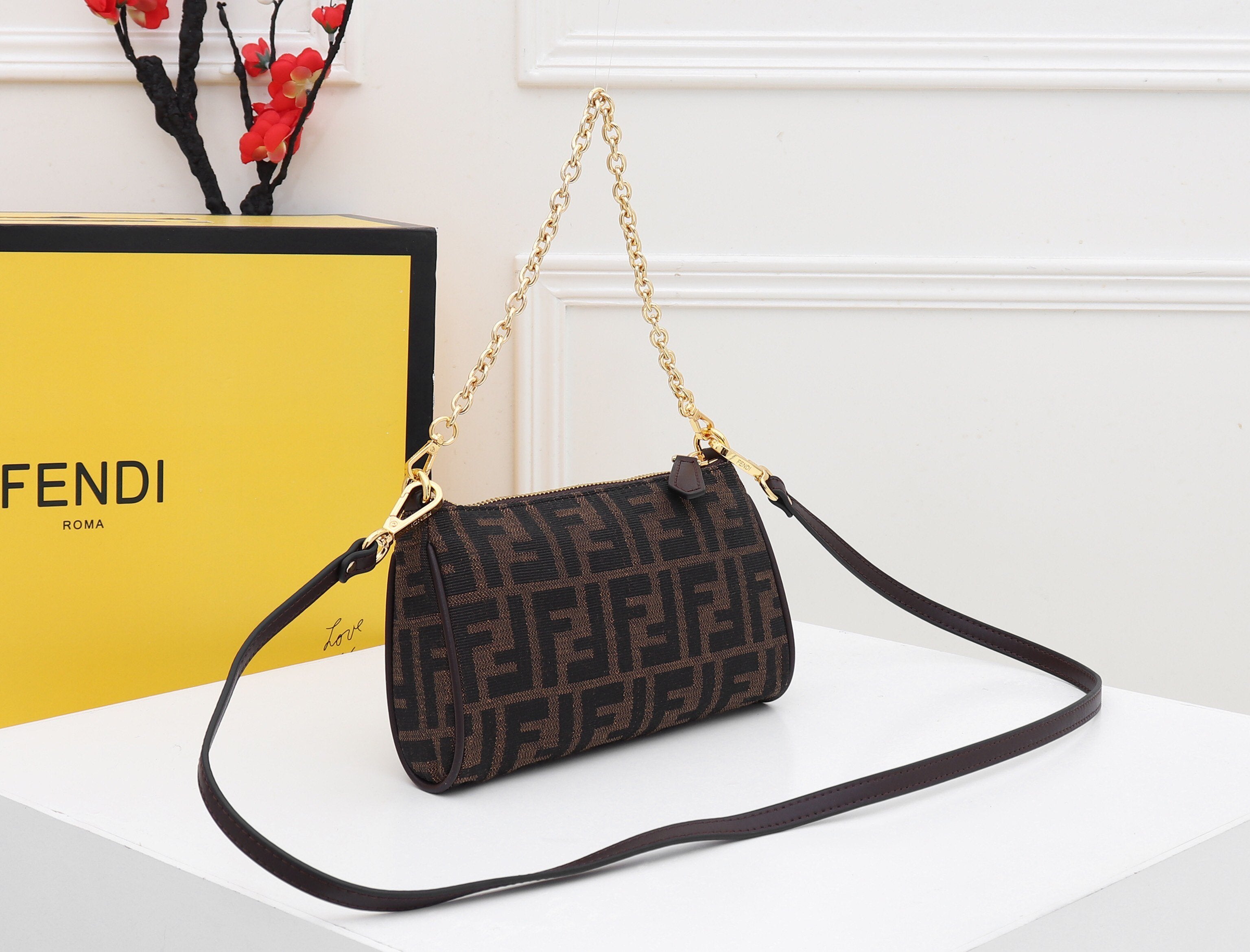 Designer Handbags Fendi 101