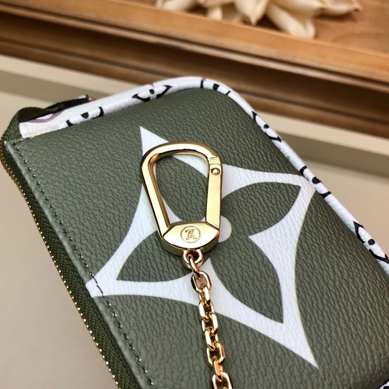 Louis Vuitton Luxury Bags 2030