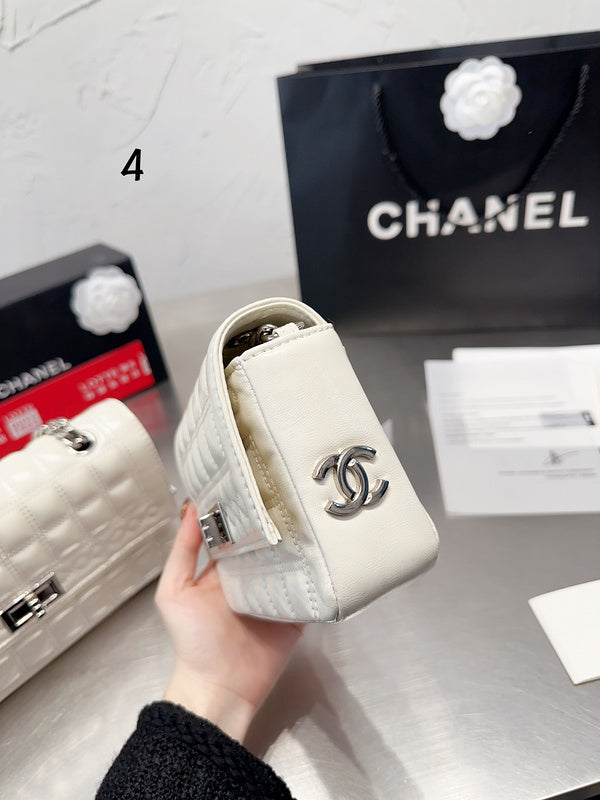 aura-bags - Chanel Bags - 7004