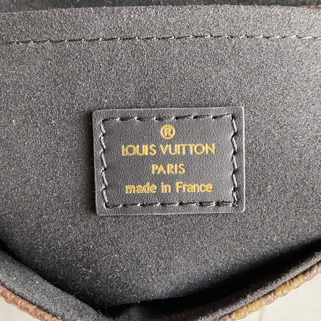 Designer Handbags louis vuitton 151