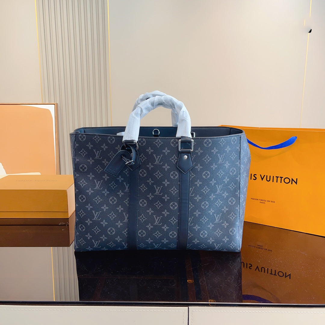 Luxury Bags Louis Vuitton  730