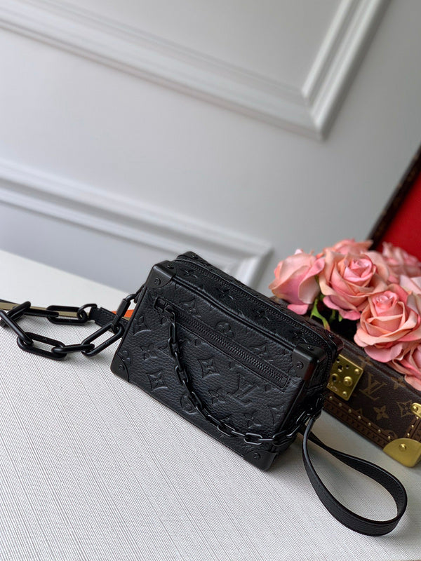 Louis Vuitton Luxury Bags 2617