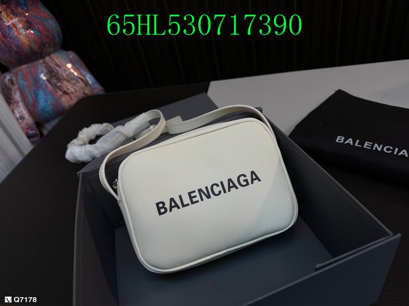 Aura Bags - BGA Bags - 1702
