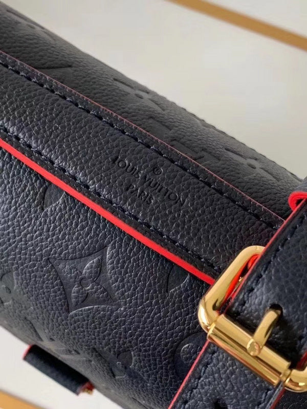 Louis Vuitton Luxury Bags 2630