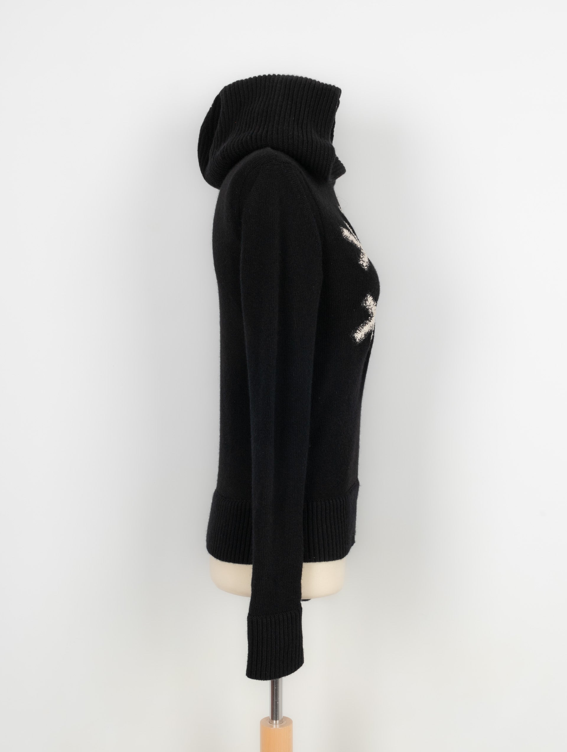 Pull en laine Chanel