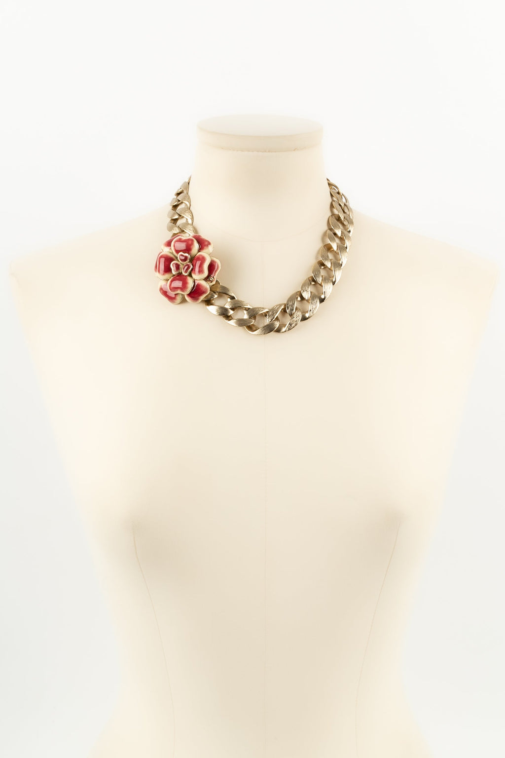 Collier cam��lia Chanel Automne 2008
