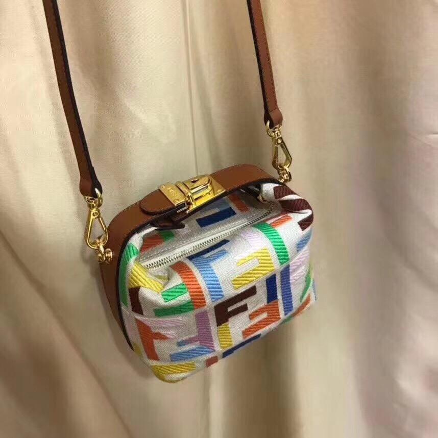 Designer Handbags Fendi 067