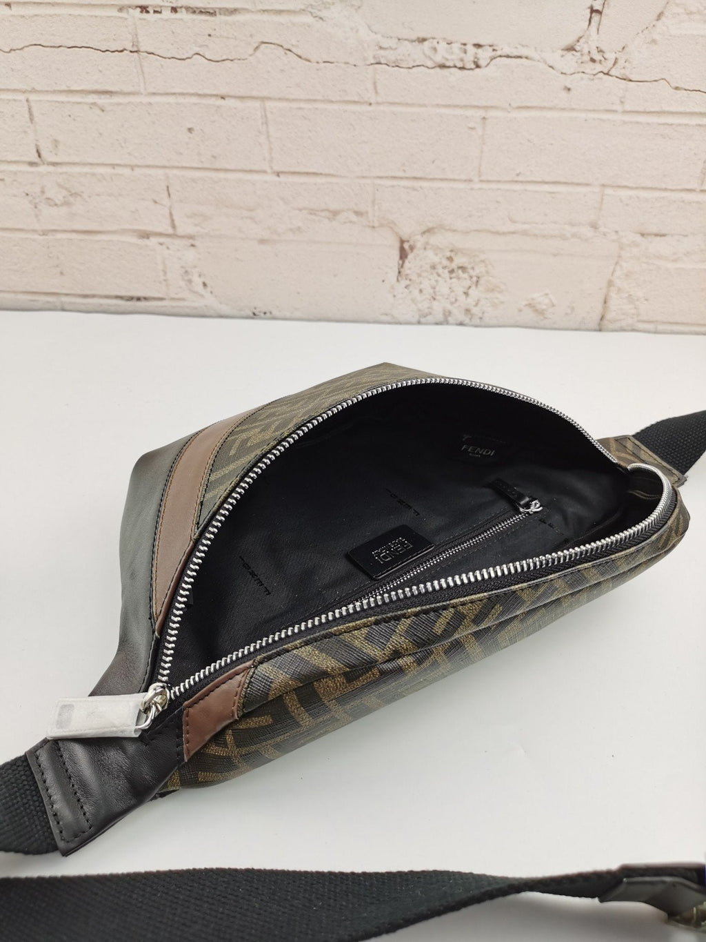 Designer Handbags Fendi 170