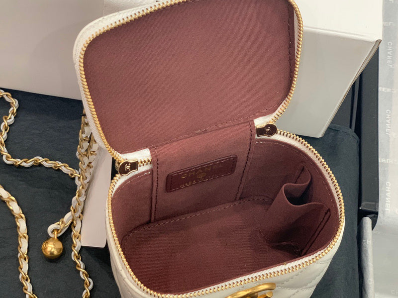 aura-bags - Chanel Bags - 7676