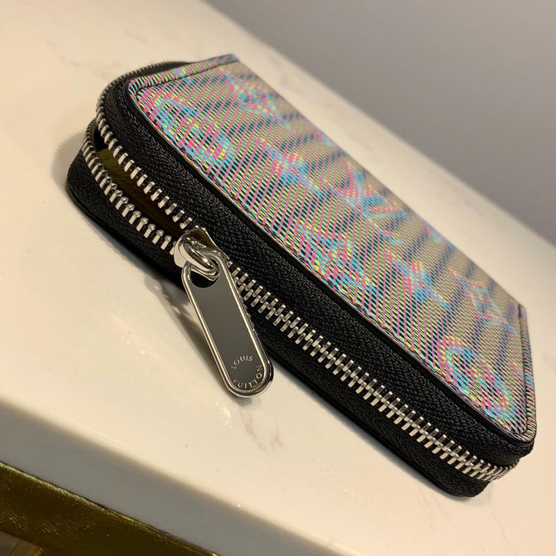 Louis Vuitton Luxury Bags 2381