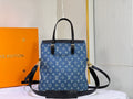 Luxury Bags Louis Vuitton  764