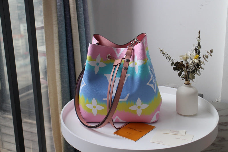 Louis Vuitton Luxury Bags 2694