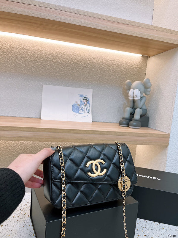 aura-bags - Chanel Bags - 7165
