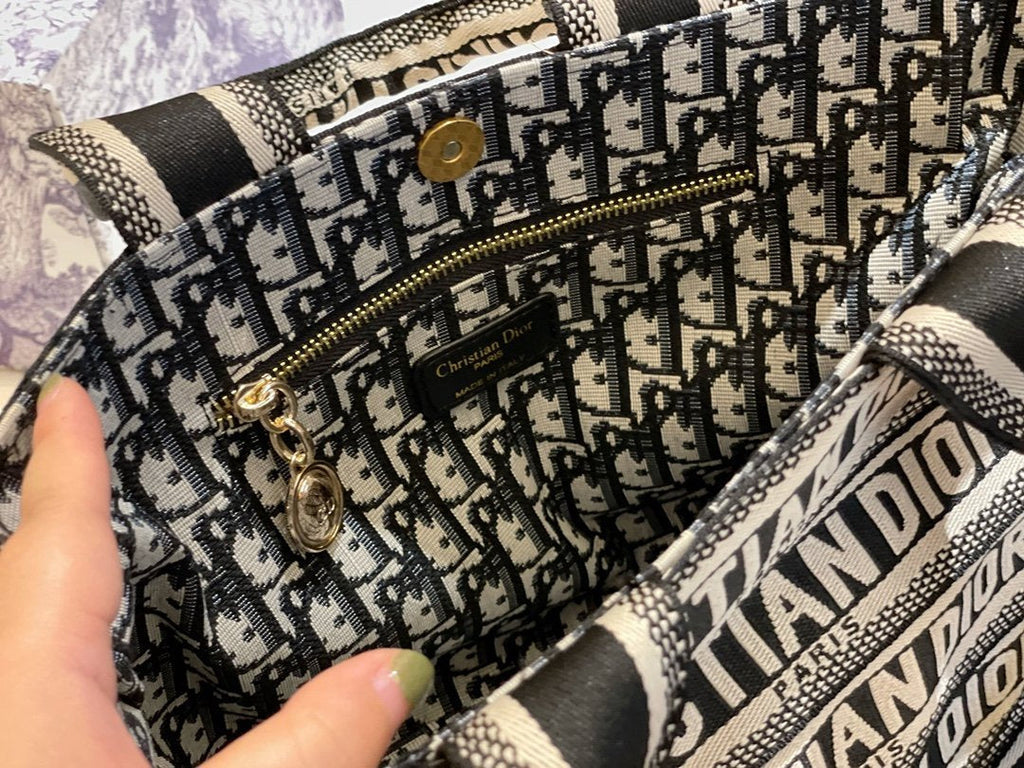 Designer Handbags dior 310