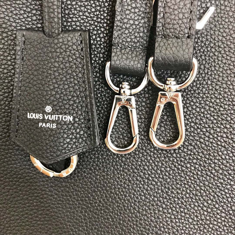 Louis Vuitton Luxury Bags 2047