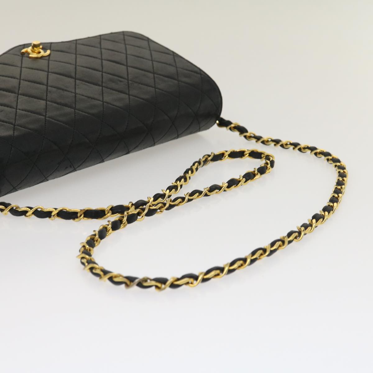 CHANEL Matelasse Chain Flap Shoulder Bag Lamb Skin Black CC Auth bs1447A