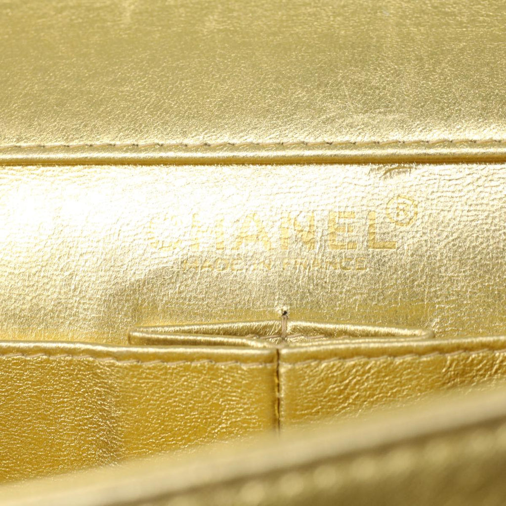 CHANEL Choco Bar line Chain Shoulder Bag Leather Gold CC Auth bs3477A