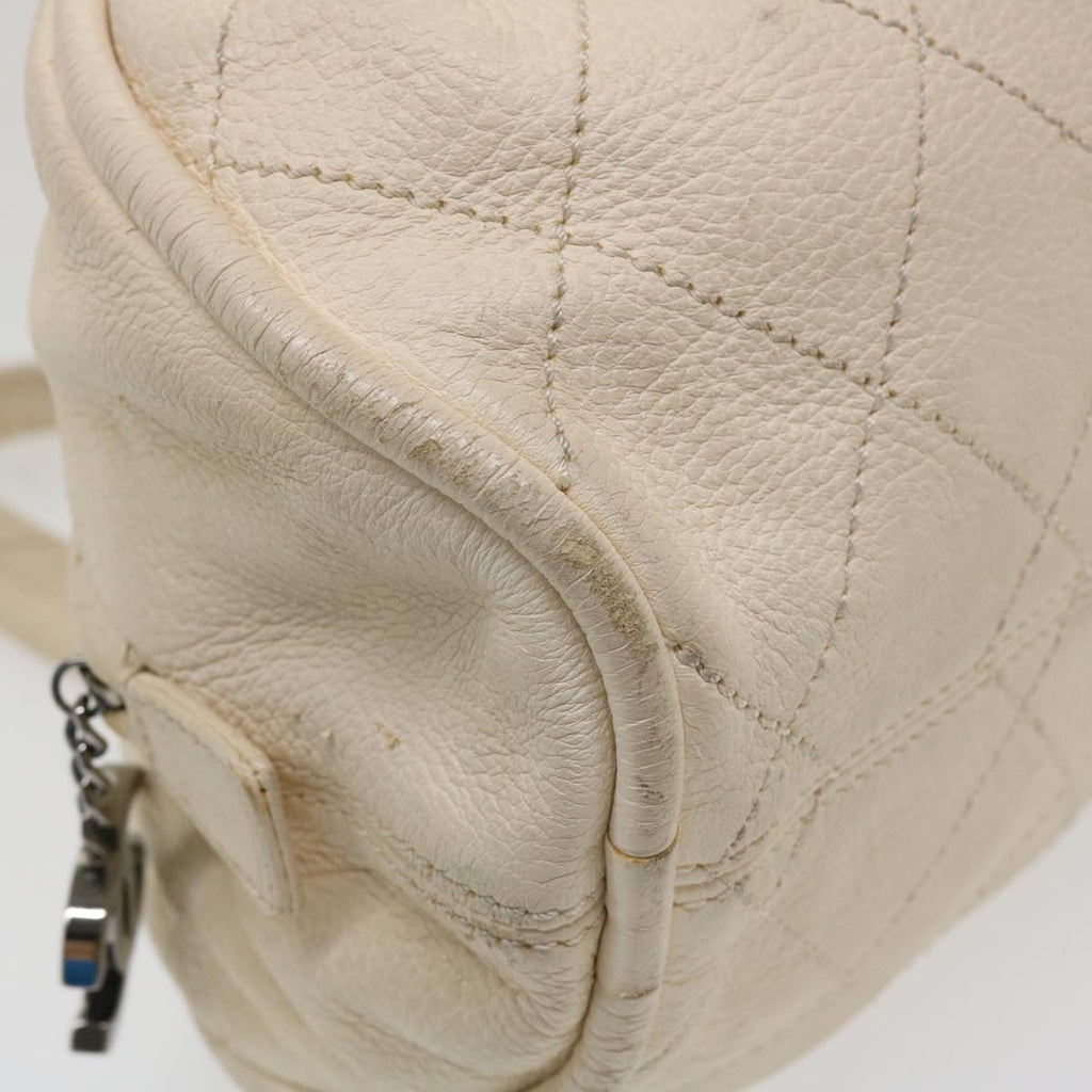 CHANEL Hand Bag Caviar Skin White CC  bs4111