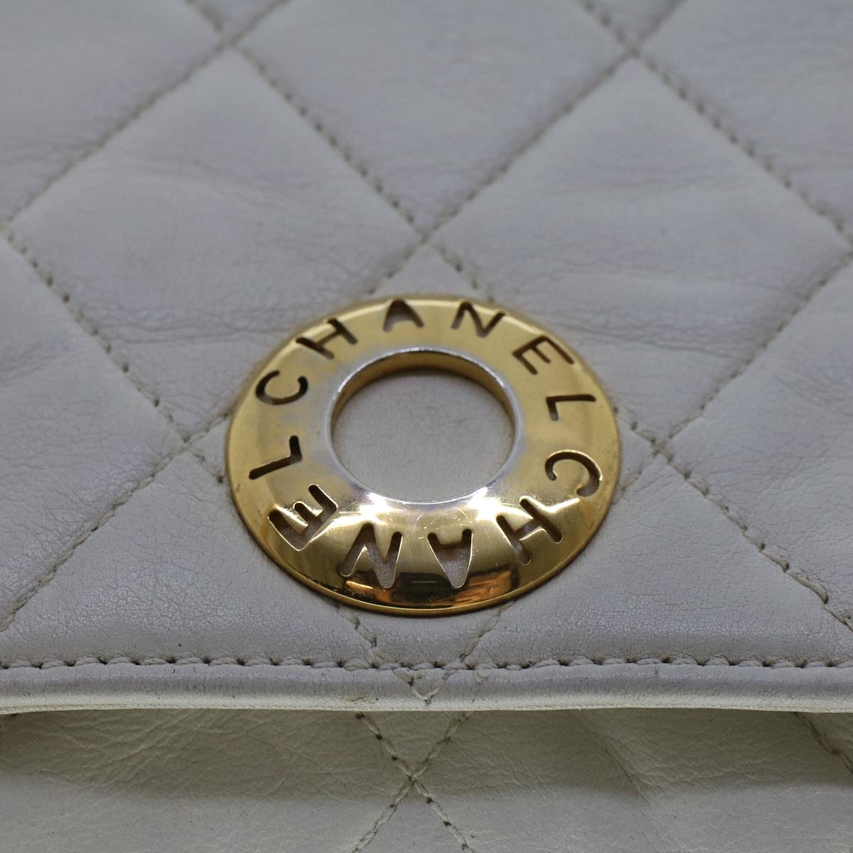 CHANEL Matelasse Circle Chain Shoulder Bag Lamb Skin White CC  bs5899