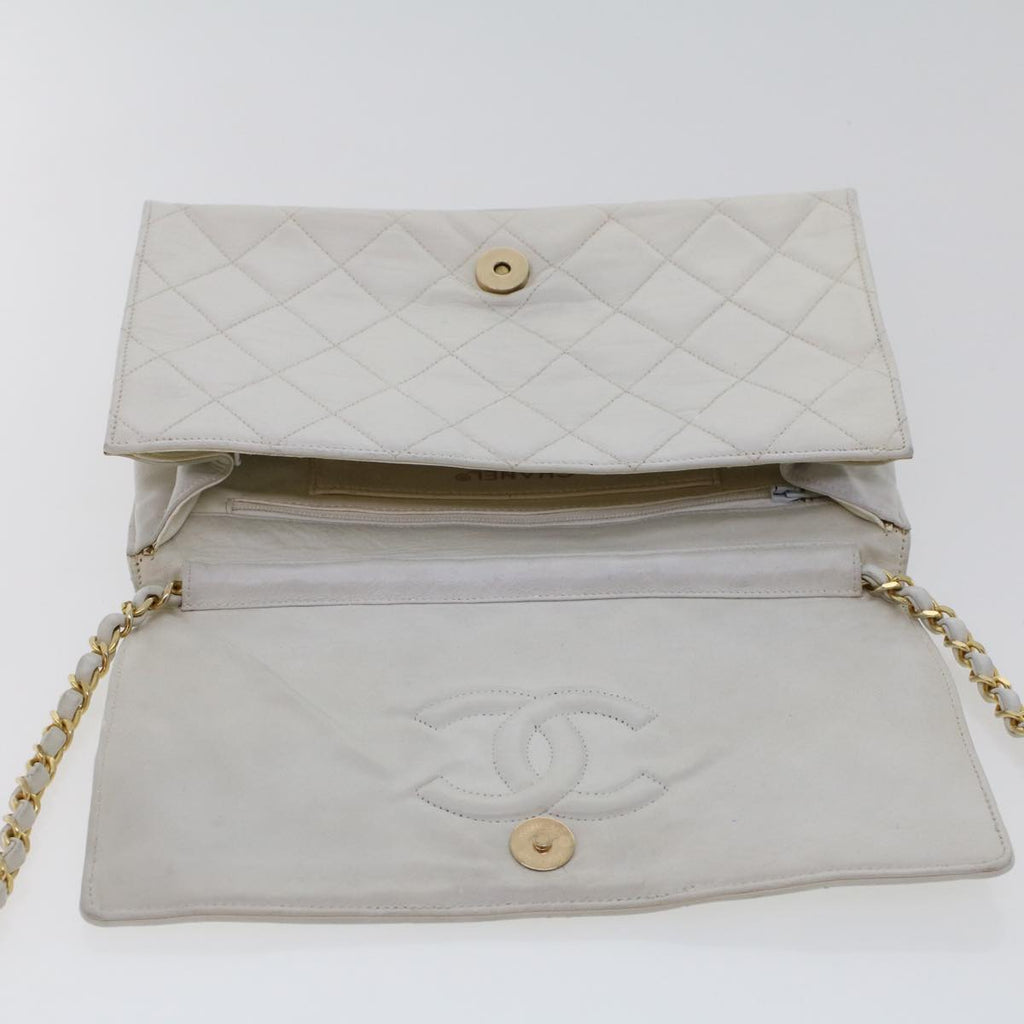 CHANEL Matelasse Circle Chain Shoulder Bag Lamb Skin White CC  bs5899