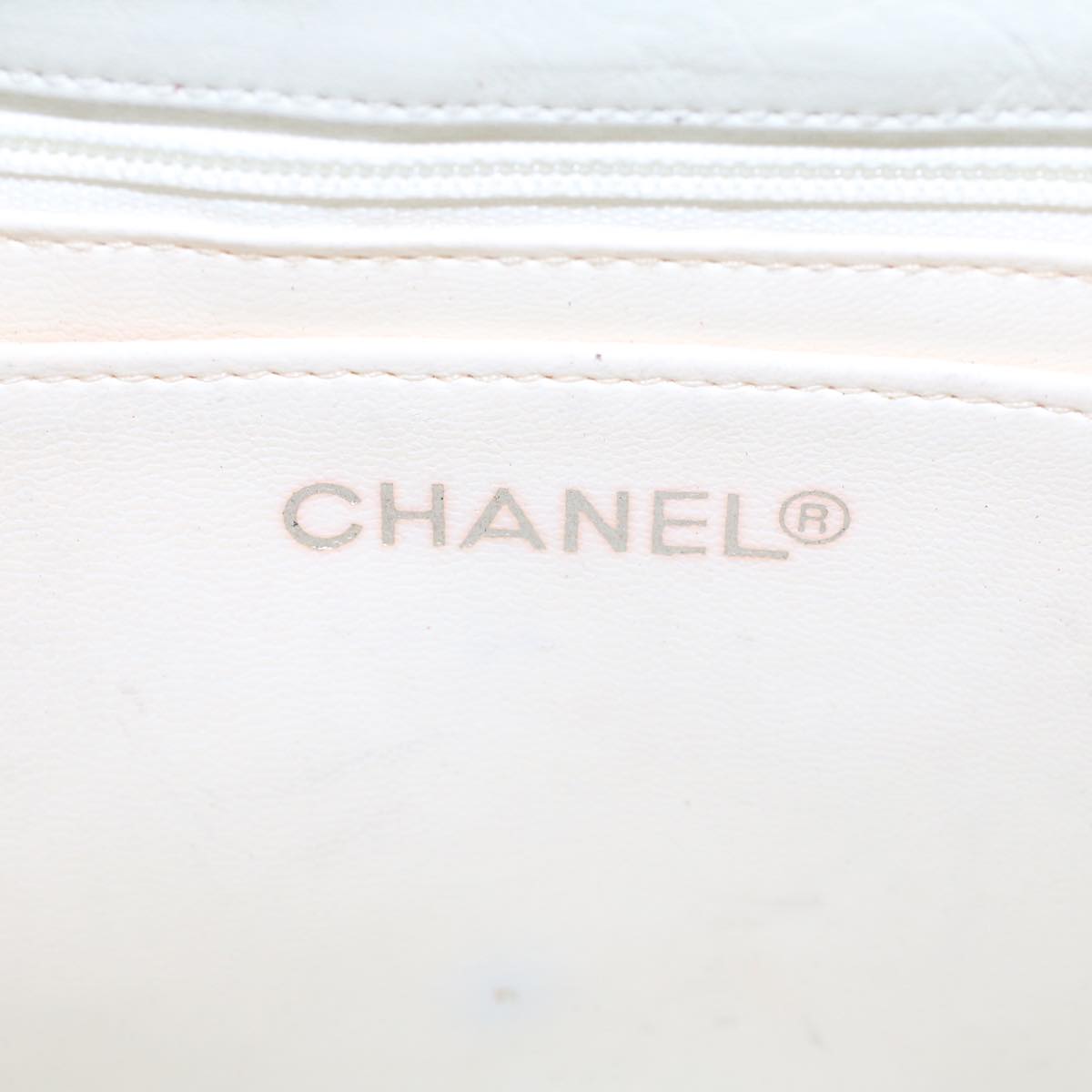 CHANEL Matelasse Circle Chain Shoulder Bag Lamb Skin White CC  bs5899