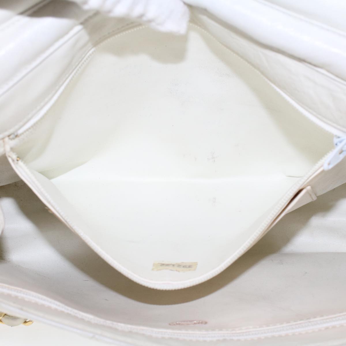 CHANEL Matelasse Circle Chain Shoulder Bag Lamb Skin White CC  bs5899