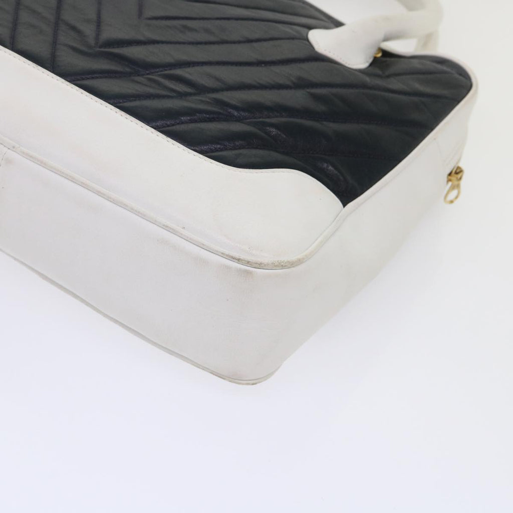 CHANEL V Stitch Hand Bag Lamb Skin White Black CC  bs6661