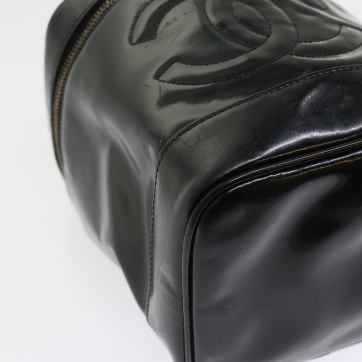 CHANEL Vanity Cosmetic Pouch Patent leather Black CC  bs6857