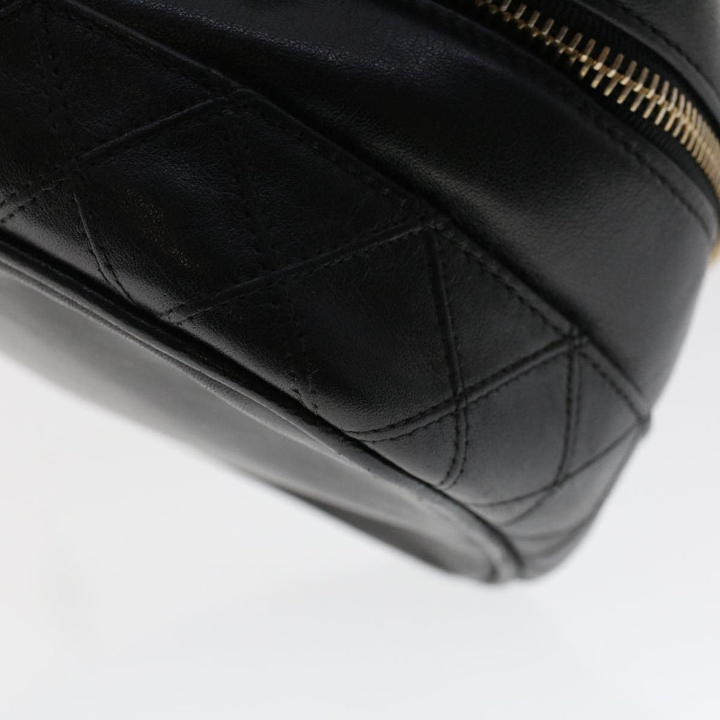 CHANEL Bicolole Vanity Cosmetic Pouch Leather Black CC  bs6921