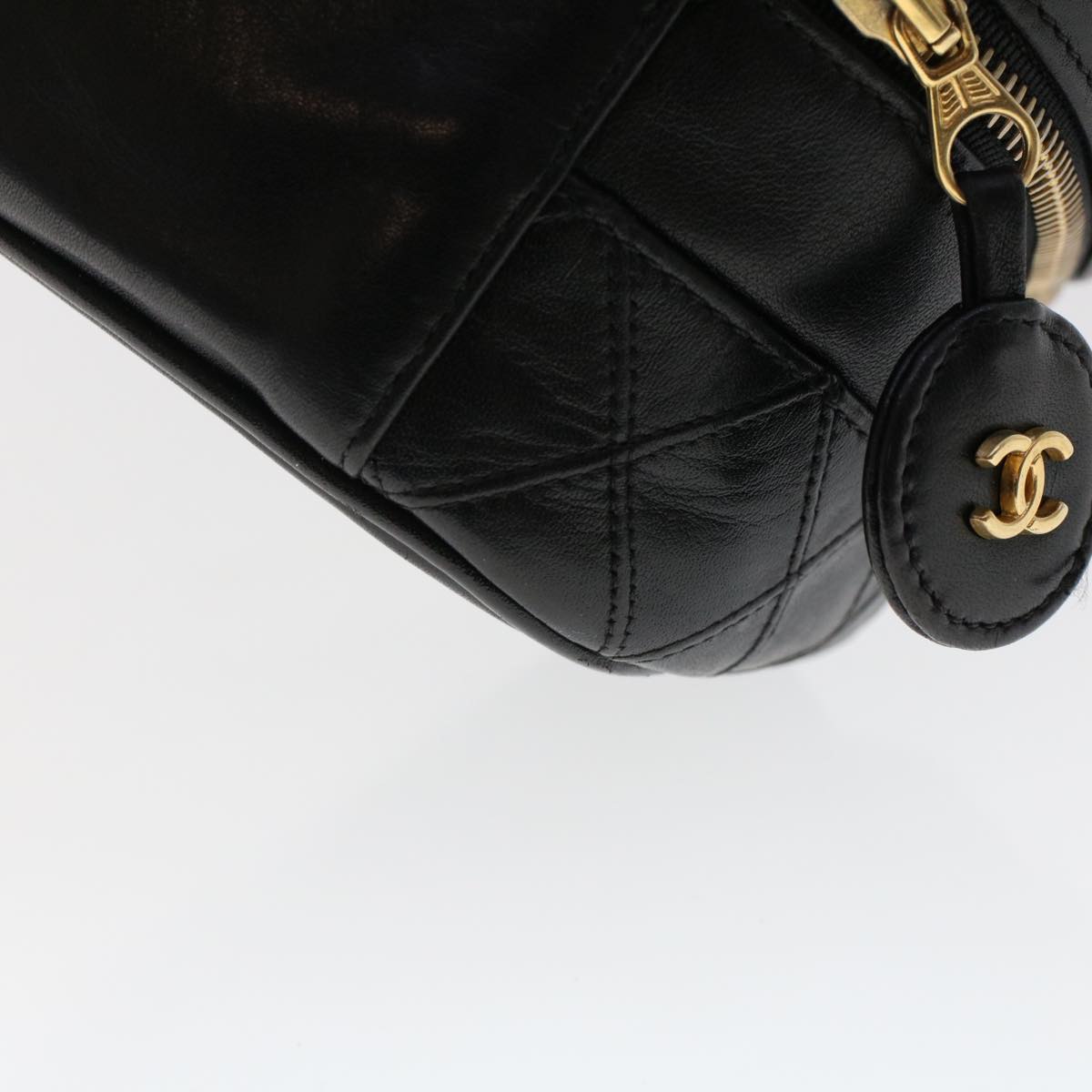 CHANEL Bicolole Vanity Cosmetic Pouch Leather Black CC  bs6921