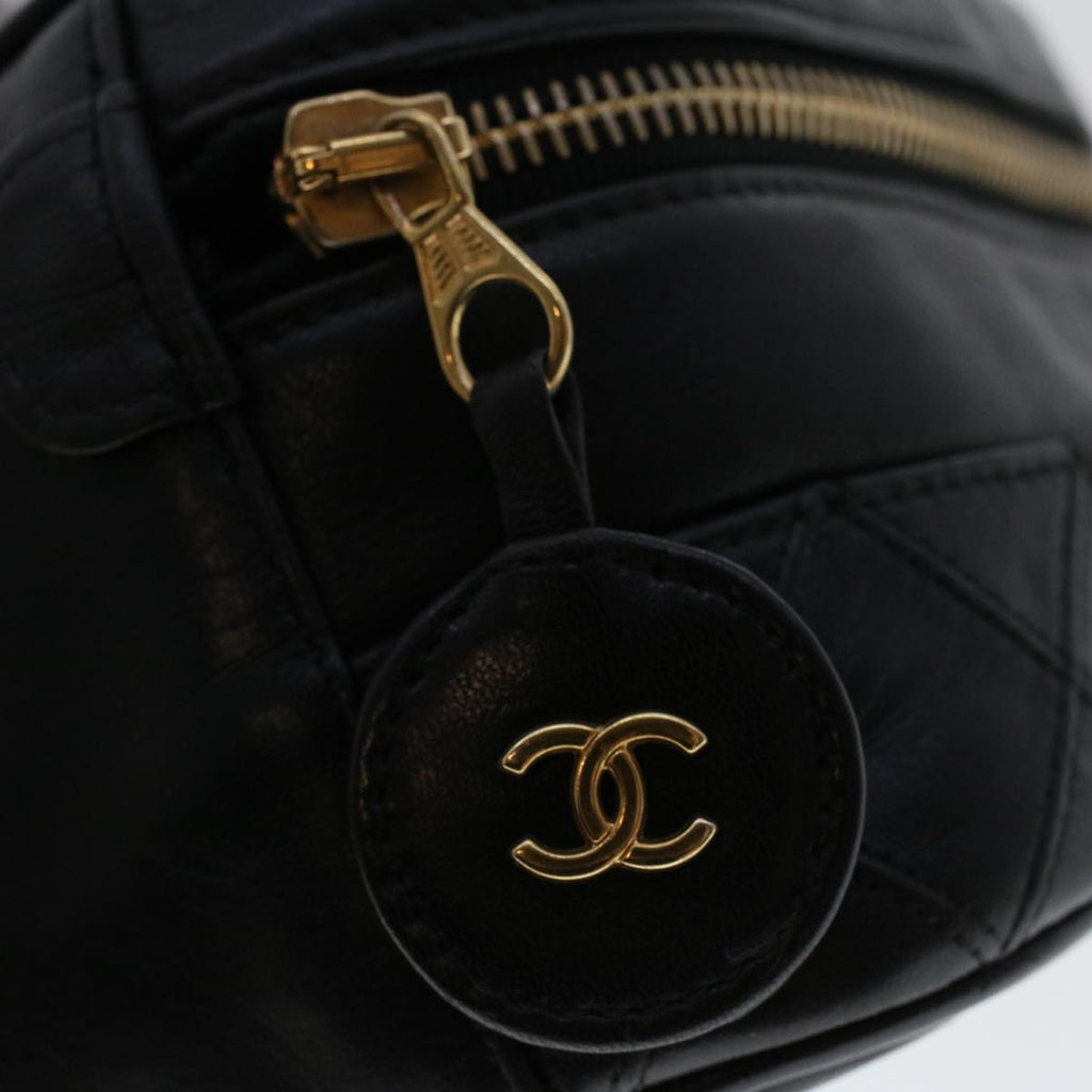 CHANEL Bicolole Vanity Cosmetic Pouch Leather Black CC Auth bs6921