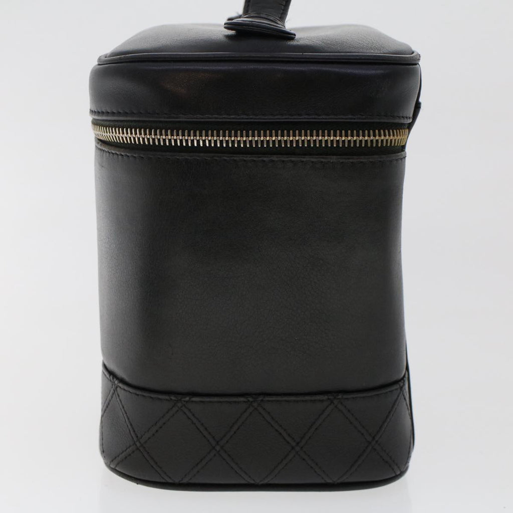 CHANEL Bicolole Vanity Cosmetic Pouch Leather Black CC Auth bs7241