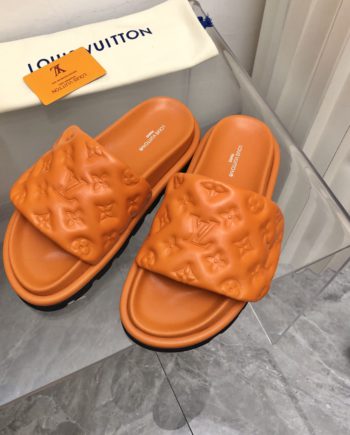 louis vuitton Women's Pool Pillow Flat Comfort Mule Orange For Women LV