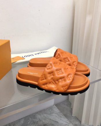 louis vuitton Women's Pool Pillow Flat Comfort Mule Orange For Women LV